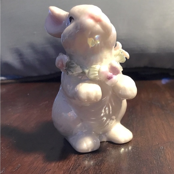 🐇Set of Sweet Easter Bunnies - Glossy White Ceramic -🐇 - Picture 9 of 9
